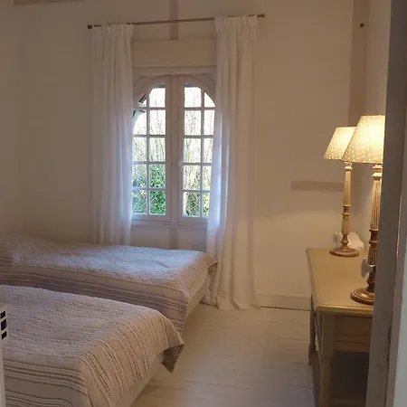 Feriehus Holiday Le Petit Ermitage *
